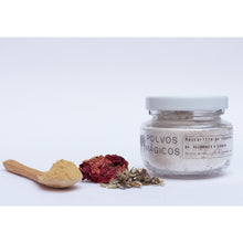 Cargar imagen en el visor de la galería, Mascarilla ENERGY BOOSTER con maca. Regenera, hidrata, nutre y mantiene la piel joven y llena de energía.