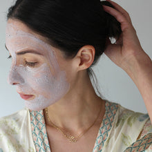 Cargar imagen en el visor de la galería, Mascarilla ENERGY BOOSTER con maca. Regenera, hidrata, nutre y mantiene la piel joven y llena de energía.